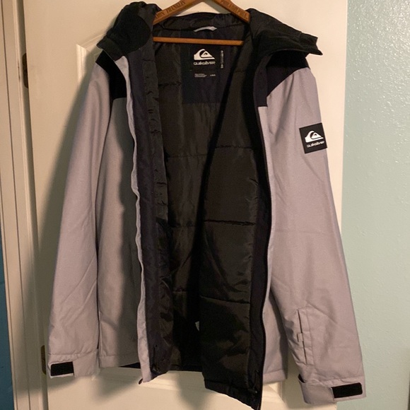 Mens Quicksilver Ski/Snowboard Jacket - Picture 2 of 5